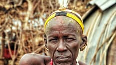 portrait-of-a-tribe-man-in-south-ethiopia